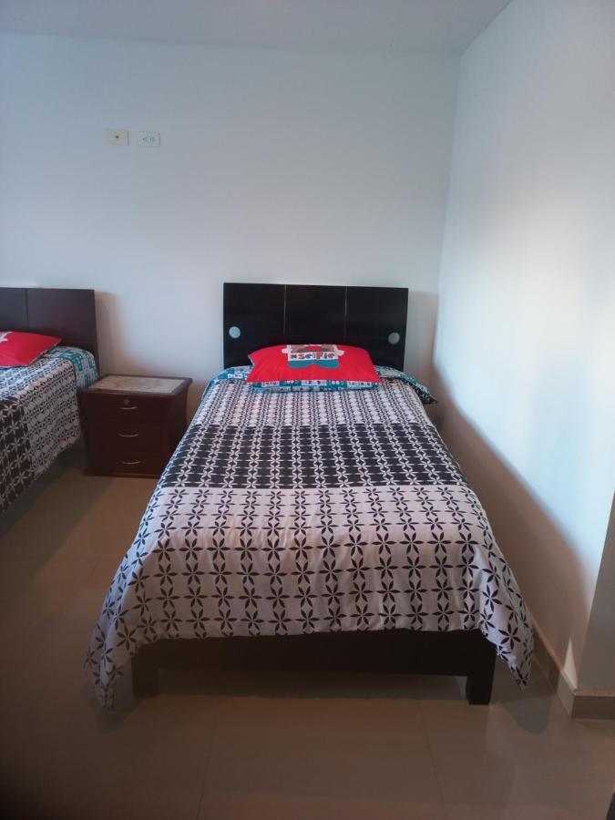 Habitaciones Familiares Tunja Norte Luaran gambar